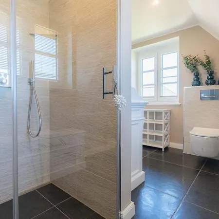 Haushaelfte-beachhouse-no-10-id-446 بيت للعطل